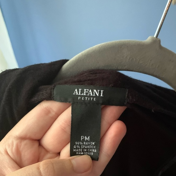 petite black shaul - Picture 3 of 3